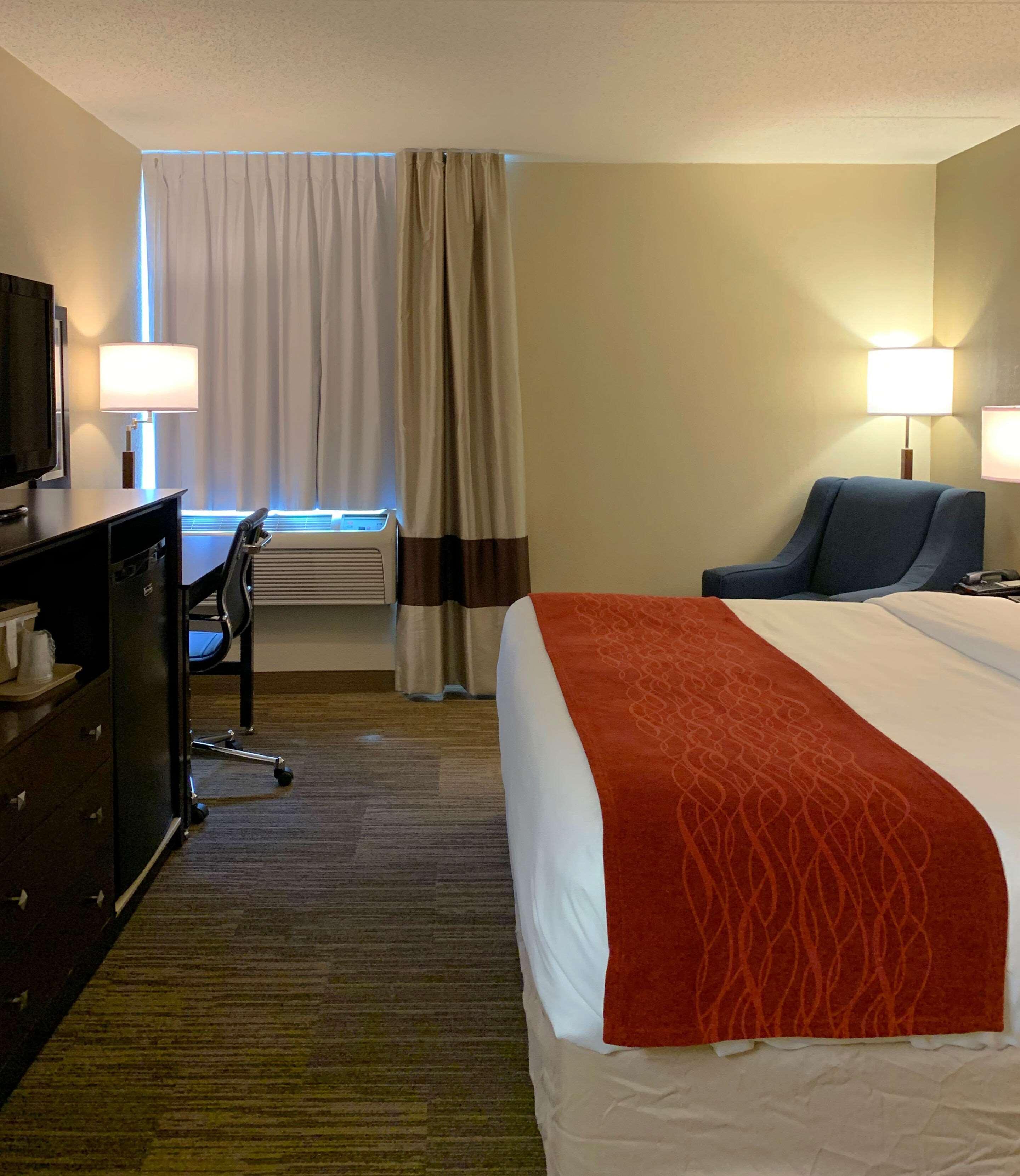 Comfort Inn & Suites East Hartford - Hartford Dış mekan fotoğraf