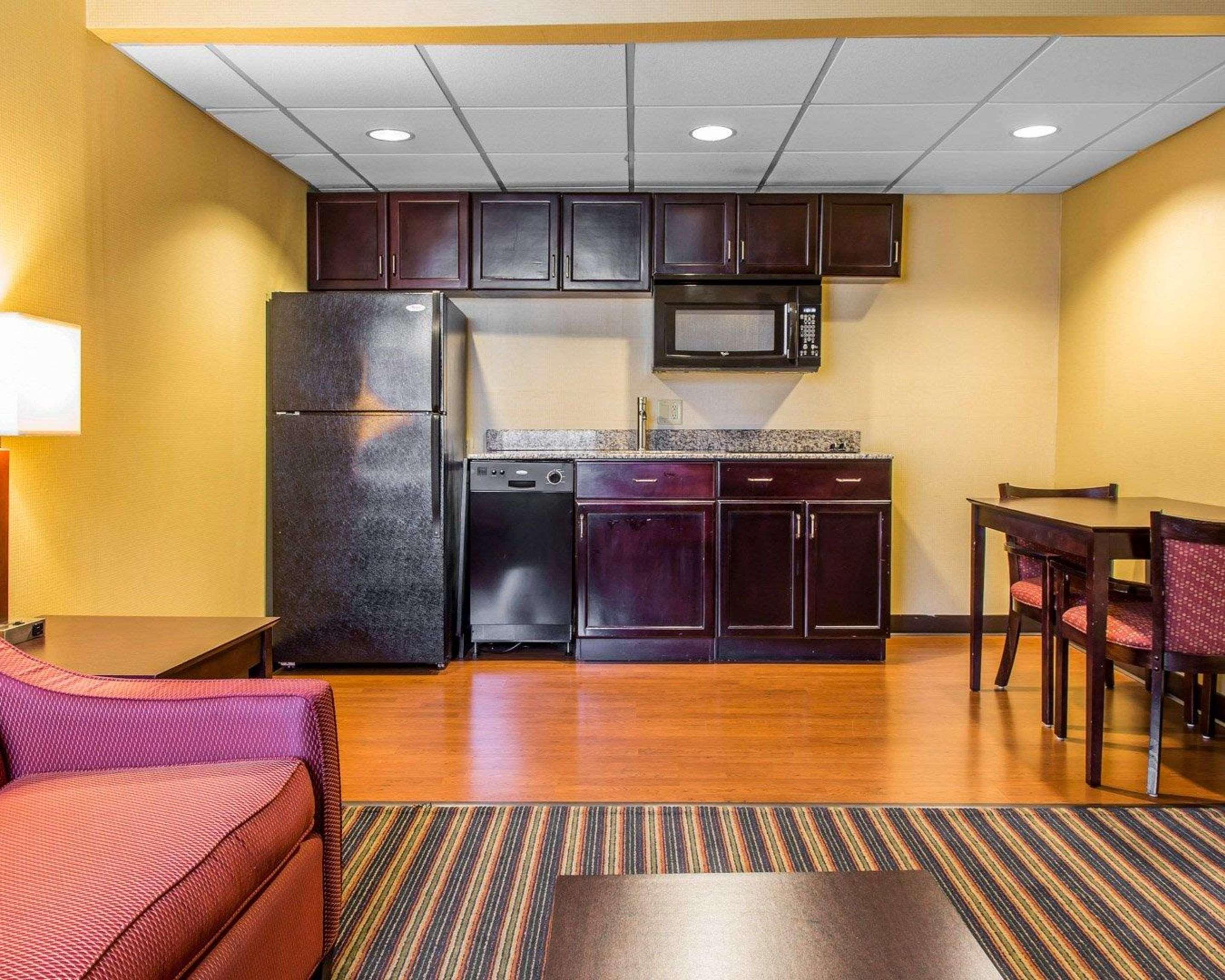Comfort Inn & Suites East Hartford - Hartford Dış mekan fotoğraf