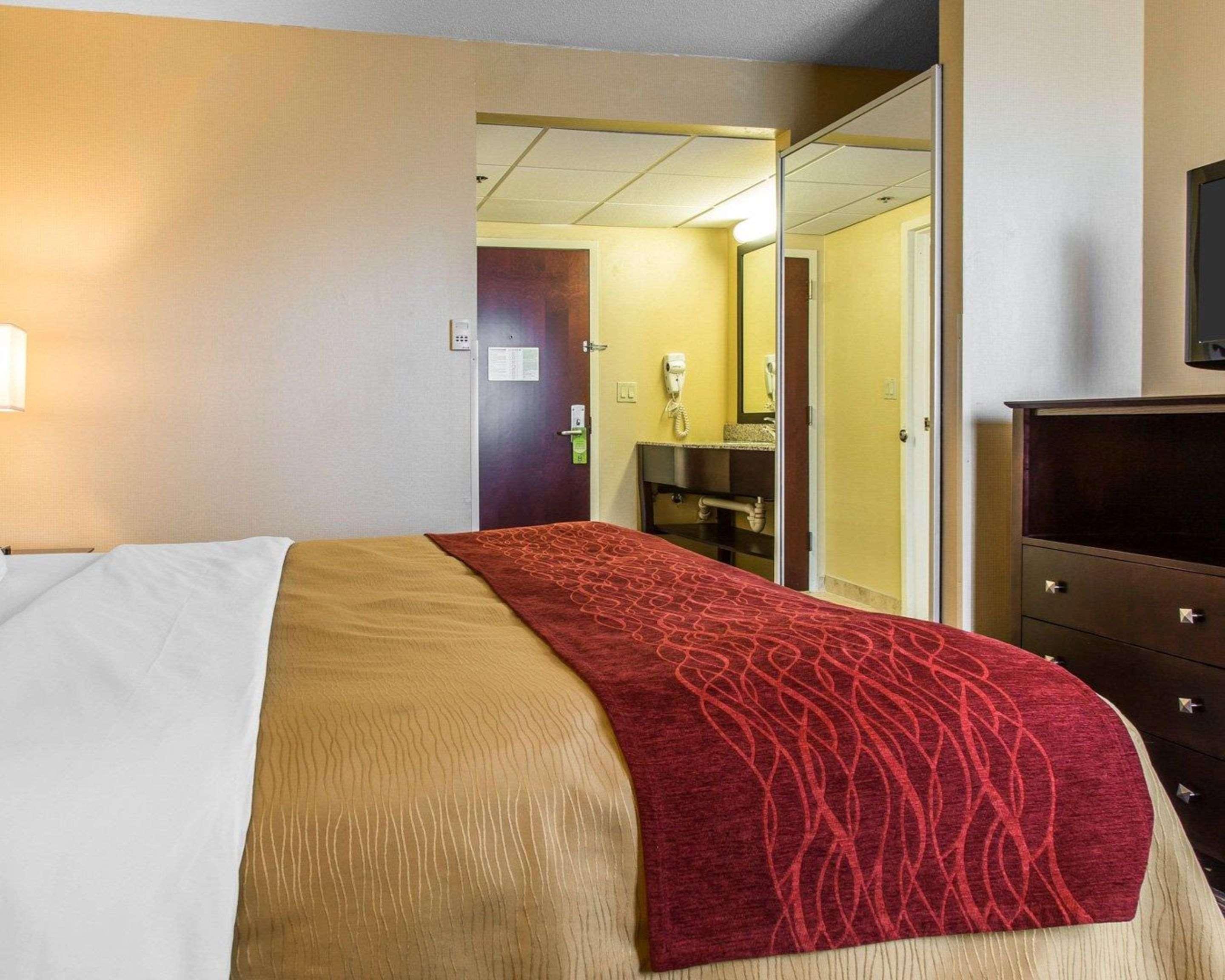 Comfort Inn & Suites East Hartford - Hartford Dış mekan fotoğraf