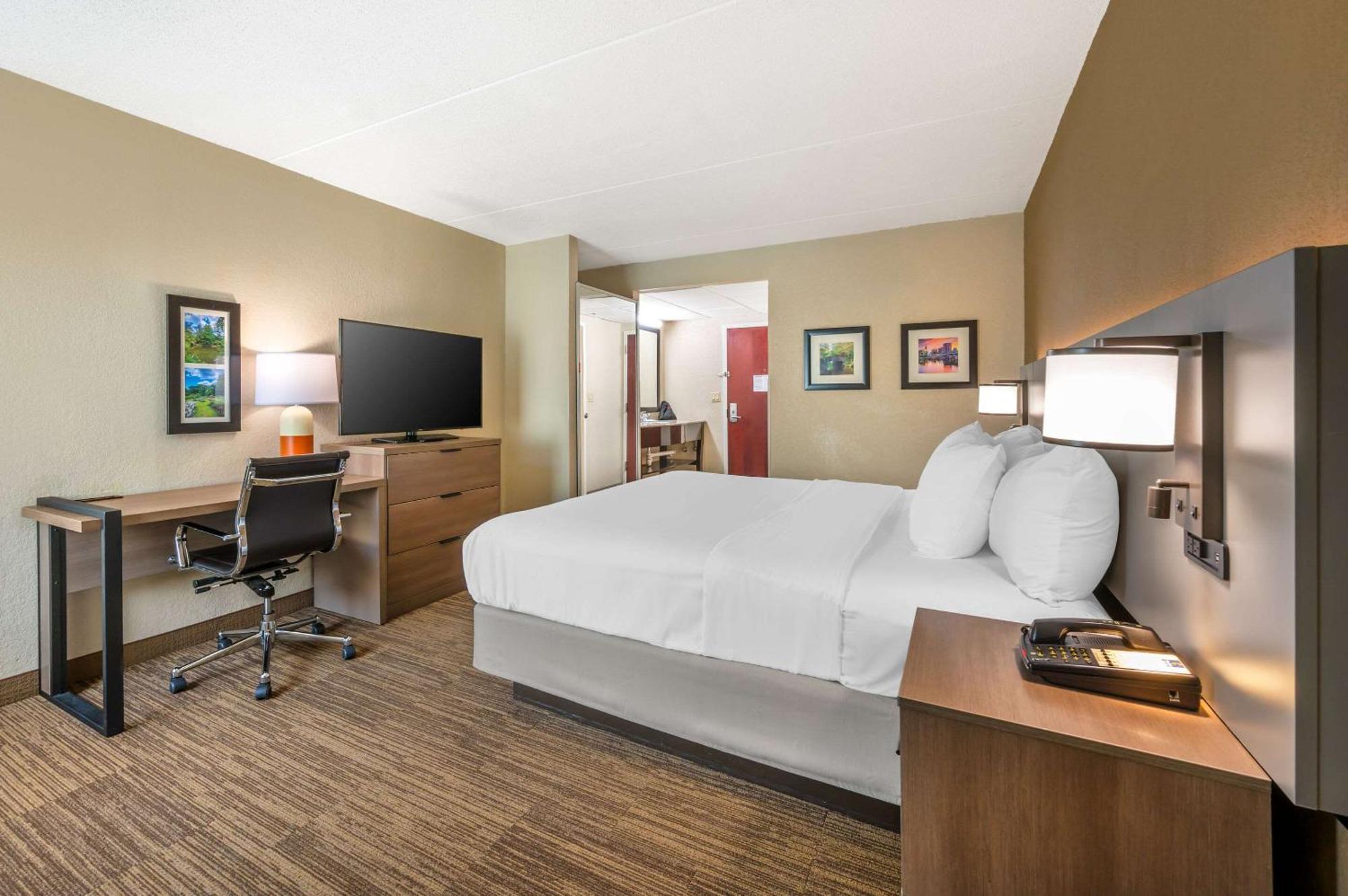 Comfort Inn & Suites East Hartford - Hartford Dış mekan fotoğraf
