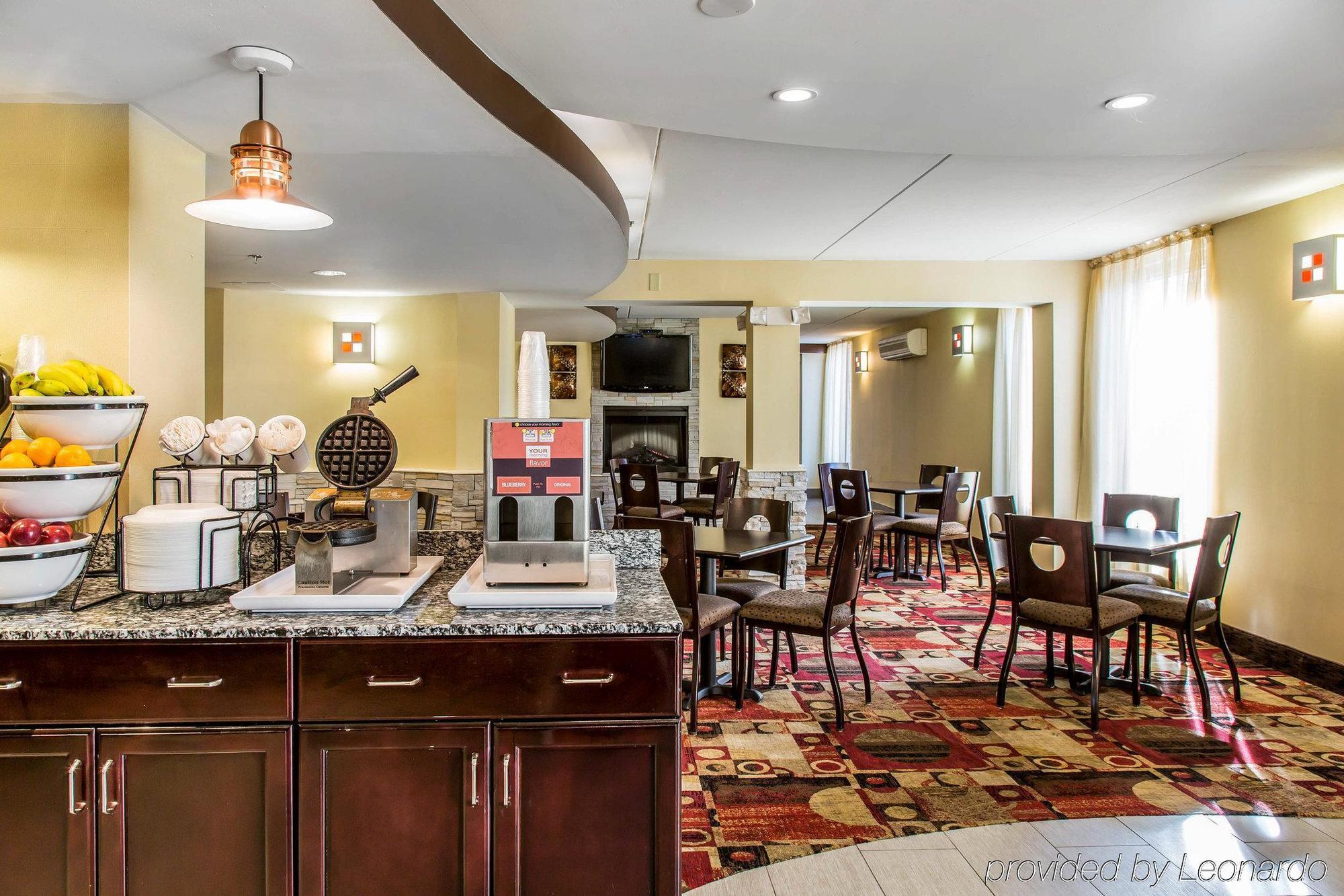 Comfort Inn & Suites East Hartford - Hartford Dış mekan fotoğraf
